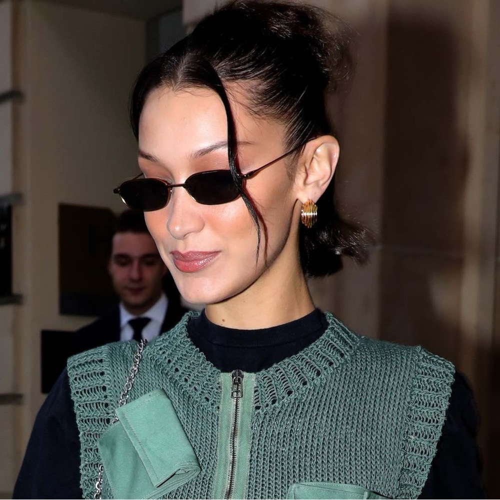 CHANEL Purple Sunglasses - Picture 11 of 12